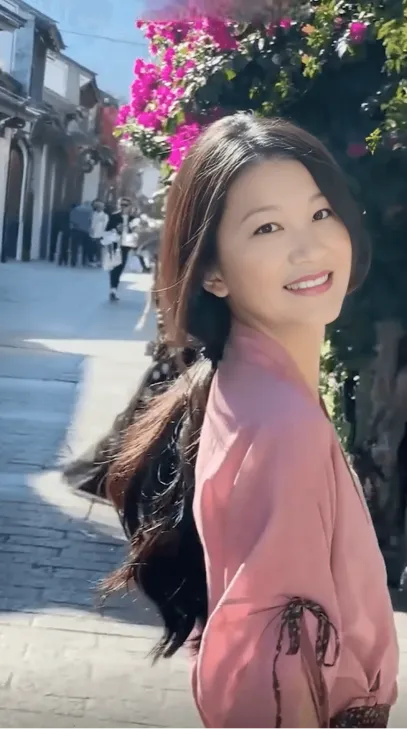 Christina 生活嫻情